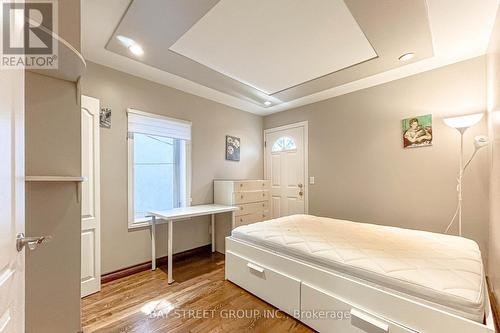 338 Willowdale Ave, Toronto, ON - Indoor Photo Showing Bedroom