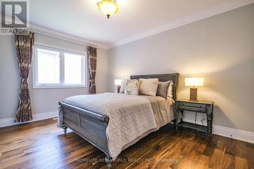 98 Carisbrooke Circle, Aurora, ON - Indoor Photo Showing Bedroom