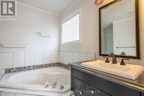 21 Stollar Boulevard, Barrie, ON - Indoor Photo Showing Bathroom