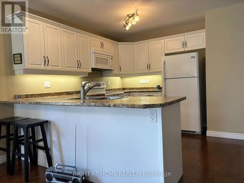 78 Helen St, Asphodel-Norwood, ON - Indoor Photo Showing Kitchen With Double Sink