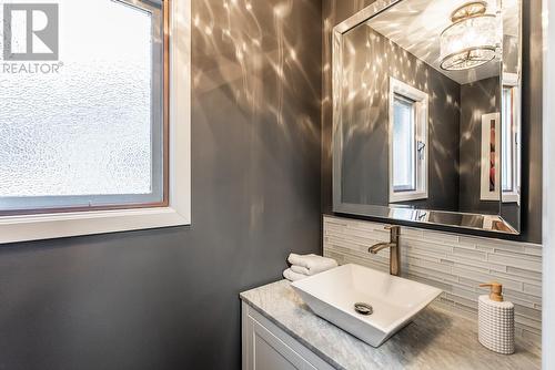2770 Wildwood Crescent, Prince George, BC - Indoor Photo Showing Bathroom