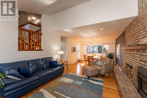 2770 Wildwood Crescent, Prince George, BC - Indoor Photo Showing Living Room With Fireplace