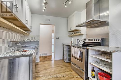 122 Burndale Avenue, Toronto, ON - Indoor Photo Showing Kitchen With Upgraded Kitchen