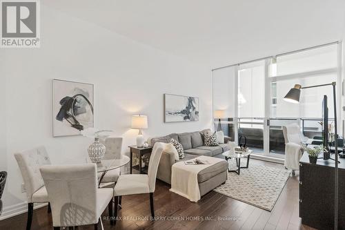 #203 -500 St Clair Ave W, Toronto, ON - Indoor