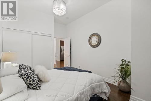 #203 -500 St Clair Ave W, Toronto, ON - Indoor Photo Showing Bedroom