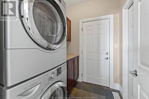 30 Mettawas Lane, Kingsville, ON - Indoor Photo Showing Laundry Room