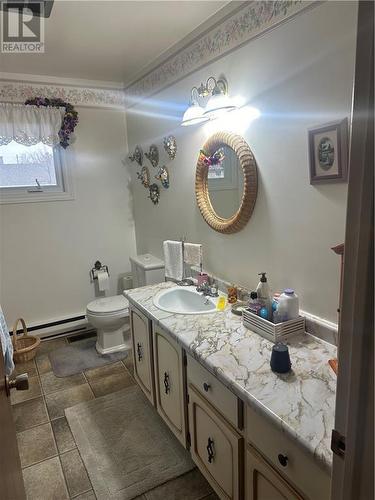 96 Hemlock Street, Petawawa, ON - Indoor Photo Showing Bathroom