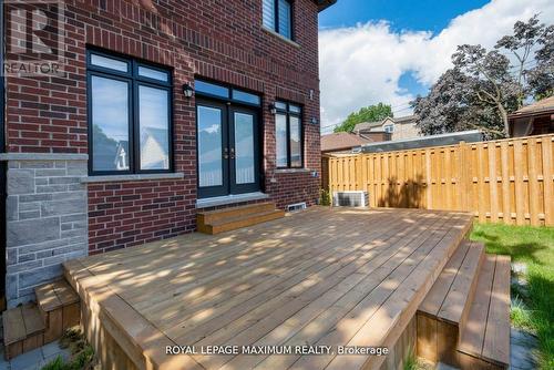 42 Fairfield Ave, Toronto, ON - Outdoor With Deck Patio Veranda