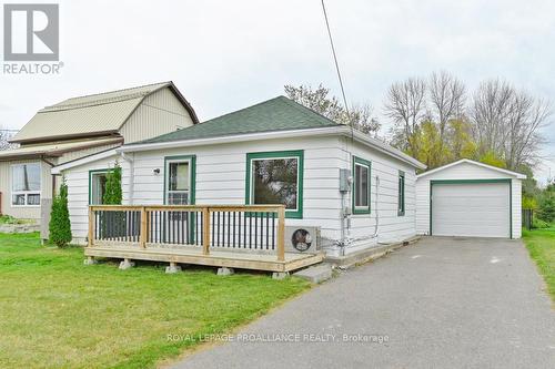 119 Ridley St, Prince Edward County, ON - Outdoor