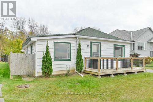 119 Ridley St, Prince Edward County, ON - Outdoor
