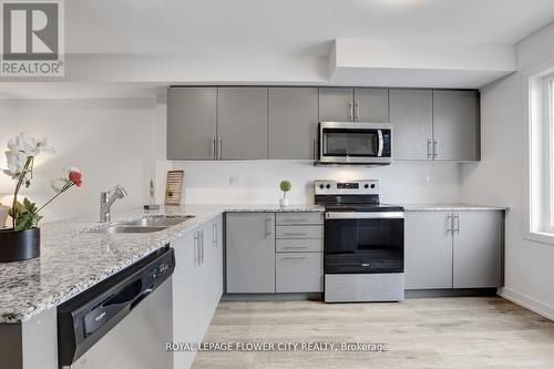 #16 -205 West Oak Tr, Kitchener, ON - Indoor Photo Showing Kitchen With Double Sink