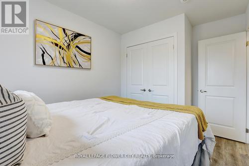 #16 -205 West Oak Tr, Kitchener, ON - Indoor Photo Showing Bedroom