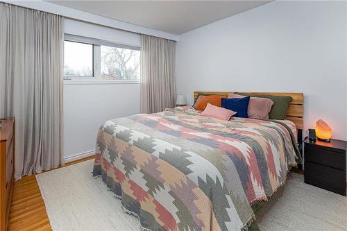 58 Ashgrove Boulevard, Brandon, MB - Indoor Photo Showing Bedroom