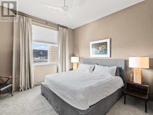 404-38 Waterfront Place, Whitehorse, YT - Indoor Photo Showing Bedroom