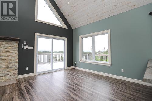 102 Peninsula Road, Whitbourne, NL - Indoor Photo Showing Other Room