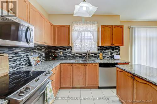 3 Jorma Palomaki Terrace, Toronto, ON - Indoor Photo Showing Kitchen With Double Sink With Upgraded Kitchen