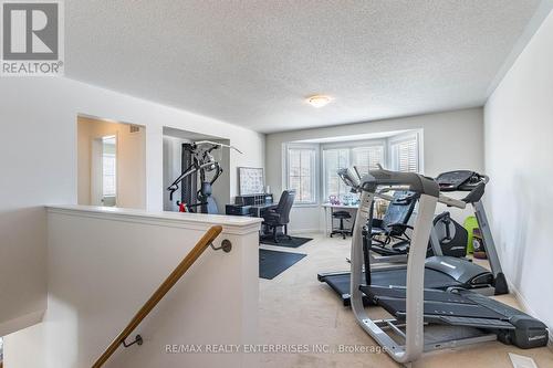 422 Schreyer Cres, Milton, ON - Indoor Photo Showing Gym Room