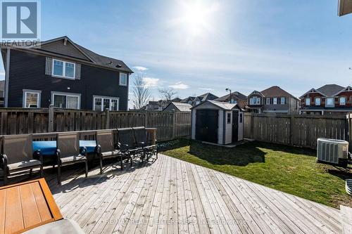 422 Schreyer Cres, Milton, ON - Outdoor With Deck Patio Veranda