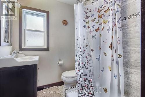 40 Isle Vista Drive, Georgina (Pefferlaw), ON - Indoor Photo Showing Bathroom