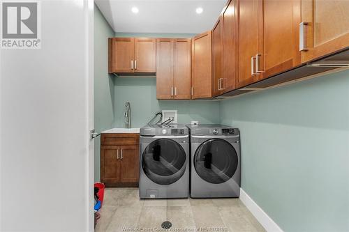 9900 Walker, Amherstburg, ON - Indoor Photo Showing Laundry Room
