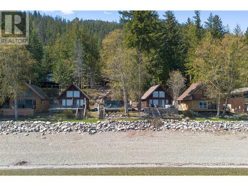 7429 Sunnybrae Canoe Point Road Unit# 3, Tappen, BC - Outdoor