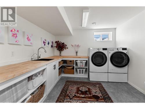 181 Christie Mountain Lane, Okanagan Falls, BC - Indoor Photo Showing Laundry Room