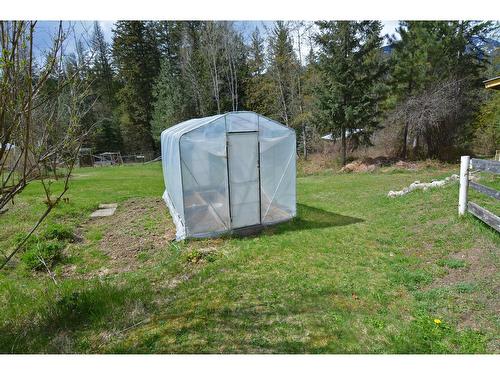 8481 Highway 6, Slocan, BC - Outdoor With Backyard