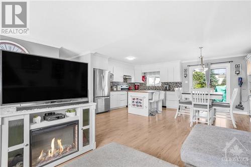 68 Lafleche Boulevard, Casselman, ON - Indoor Photo Showing Kitchen With Upgraded Kitchen