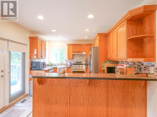 4556 Quesnel-Hydraulic Road, Quesnel, BC - Indoor Photo Showing Kitchen