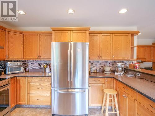 4556 Quesnel-Hydraulic Road, Quesnel, BC - Indoor Photo Showing Kitchen