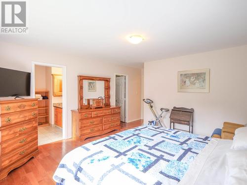 4556 Quesnel-Hydraulic Road, Quesnel, BC - Indoor Photo Showing Bedroom