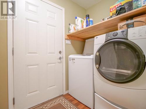 4556 Quesnel-Hydraulic Road, Quesnel, BC - Indoor Photo Showing Laundry Room