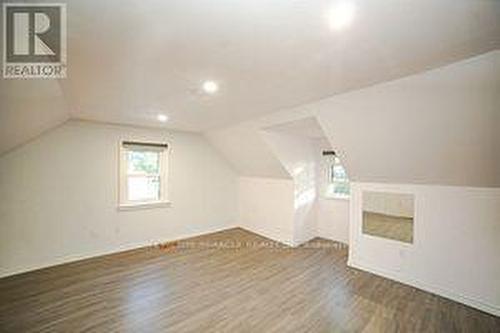 36 Lyman Street, London, ON - Indoor Photo Showing Other Room