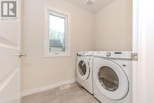 #57 -143 Elgin St N, Cambridge, ON - Indoor Photo Showing Laundry Room