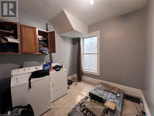 763 Colborne St, London, ON - Indoor Photo Showing Laundry Room