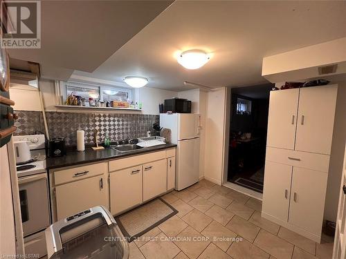 763 Colborne St, London, ON - Indoor Photo Showing Kitchen