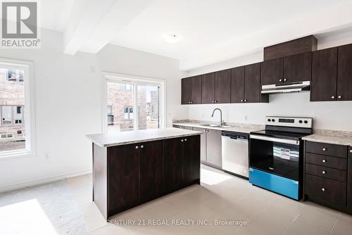 3 Fennell St, Southgate, ON - Indoor Photo Showing Kitchen