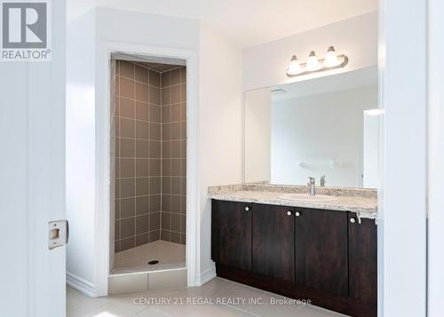 3 Fennell Street, Southgate, ON - Indoor Photo Showing Bathroom