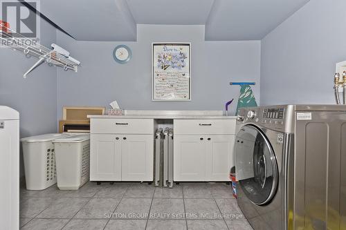 6348 Lisgar Dr, Mississauga, ON - Indoor Photo Showing Laundry Room