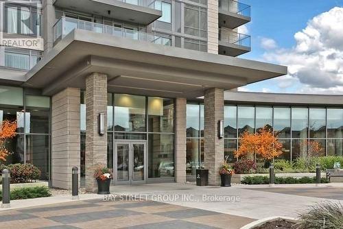 208 - 233 South Park Road, Markham, ON - Outdoor With Facade