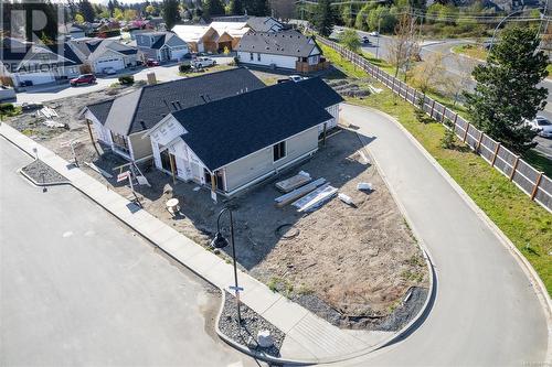 637 Buttonwood Lane, Parksville, BC - Outdoor With View