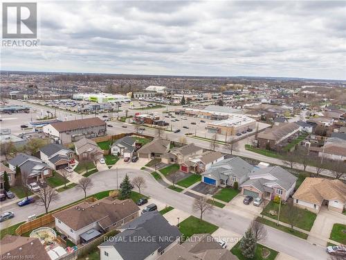 8213 Harvest Cres, Niagara Falls, ON - Outdoor With View