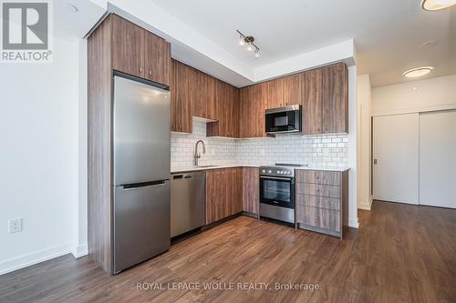 #407 -5 Wellington St S, Kitchener, ON - Indoor Photo Showing Kitchen With Stainless Steel Kitchen