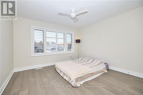 72 Mackenzie King Avenue, St. Catharines, ON - Indoor Photo Showing Bedroom