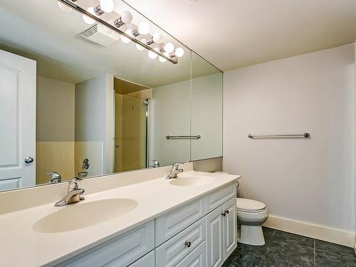 1276 Maple Crossing Boulevard|Unit #813, Burlington, ON - Indoor Photo Showing Bathroom