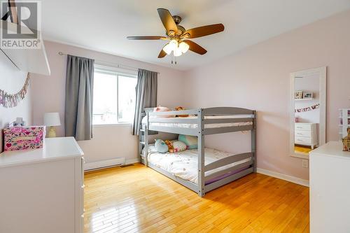 25 St Laurent Avenue, Long Sault, ON - Indoor Photo Showing Bedroom