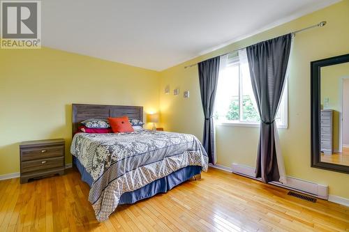 25 St Laurent Avenue, Long Sault, ON - Indoor Photo Showing Bedroom
