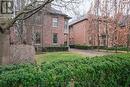27 St Andrews Gdns, Toronto, ON  - Outdoor 