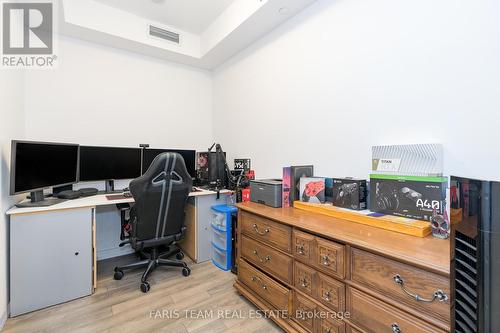 #305 -241 Sea Ray Ave, Innisfil, ON - Indoor Photo Showing Office