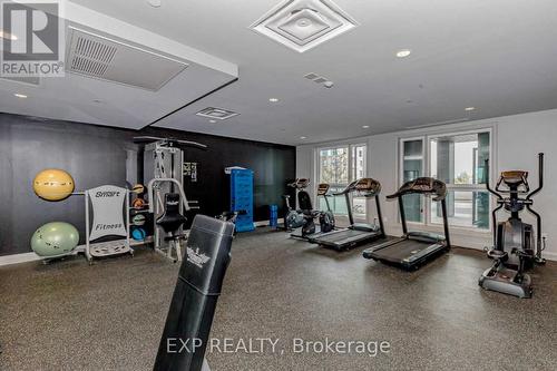 320 - 95 Dundas Street W, Oakville, ON - Indoor Photo Showing Gym Room